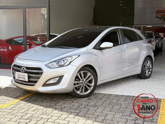 HYUNDAI I30 1.8 MPI 16V GASOLINA 4P AUTOMATICO HYUNDAI I30 1.8 MPI 16V GASOLINA 4P AUTOMATICO
